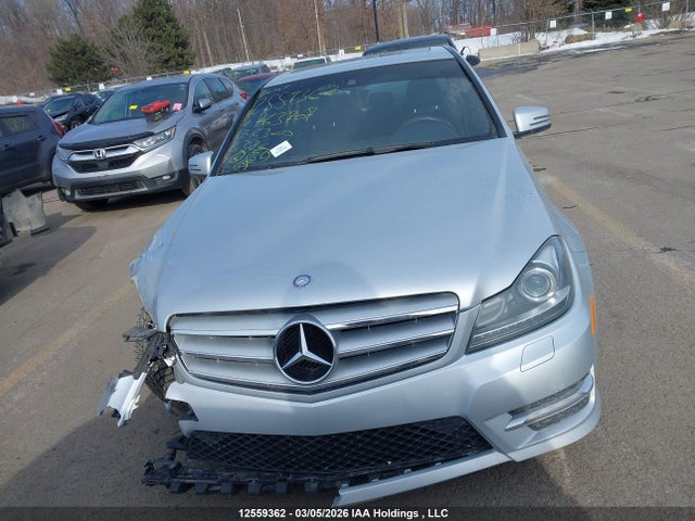 Продаж на аукціоні авто 2013 Mercedes-benz C 300 4matic, vin: WDDGF8AB6DA763707, номер лоту: 12559362