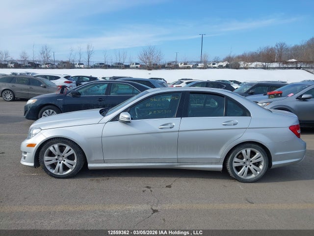 Продаж на аукціоні авто 2013 Mercedes-benz C 300 4matic, vin: WDDGF8AB6DA763707, номер лоту: 12559362