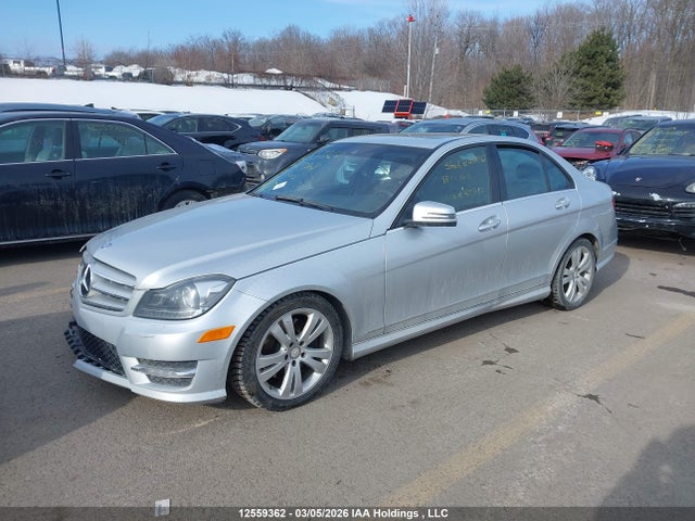 Продаж на аукціоні авто 2013 Mercedes-benz C 300 4matic, vin: WDDGF8AB6DA763707, номер лоту: 12559362