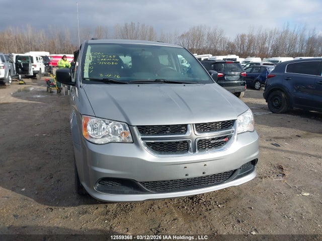 2C4RDGBG2FR714080 Dodge Grand Caravan Se/sxt