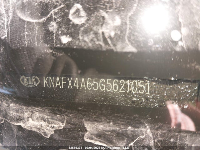 KNAFX4A65G5621051 KIA FORTE LX
