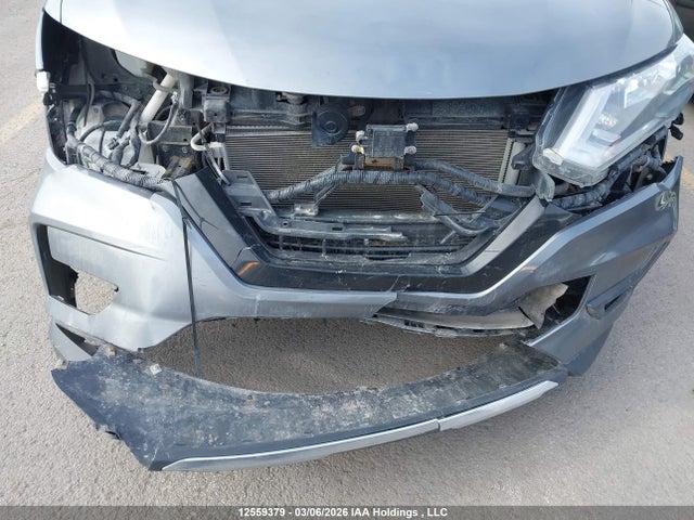 5N1AT2MV9JC846376 Nissan Rogue