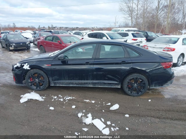 3VW2T7BU1NM013740 Volkswagen JETTA GLI