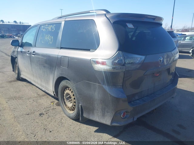 12559405 :رقم المزاد ، 5TDXK3DC9CS214940 vin ، 2012 Toyota Sienna Sport مزاد بيع