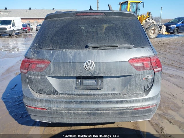 12559409 :رقم المزاد ، 3VV2B7AX4JM168697 vin ، 2018 Volkswagen Tiguan Se/sel مزاد بيع