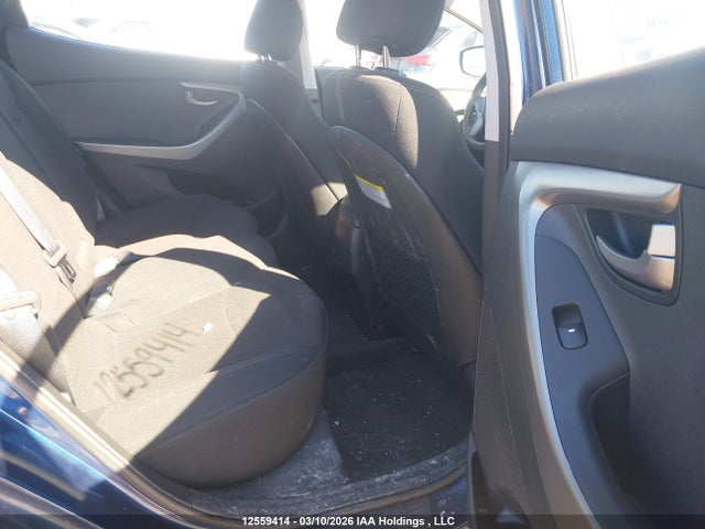 Продажа на аукционе авто 2016 Hyundai Elantra Gl, vin: 5NPDH4AE5GH793207, номер лота: 12559414