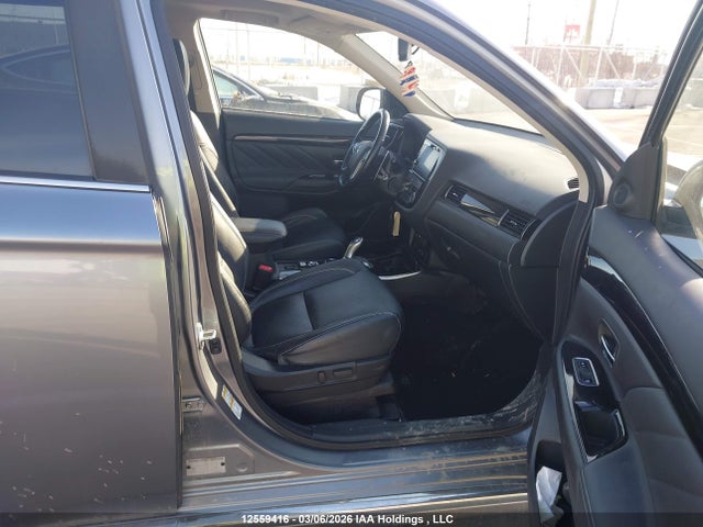 JA4J24A58JZ615662 Mitsubishi OUTLANDER PHEV