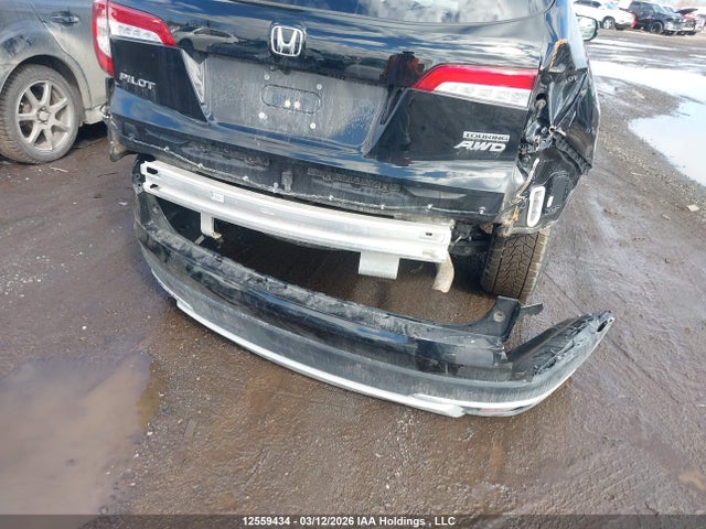 Продаж на аукціоні авто 2020 Honda Pilot Touring, vin: 5FNYF6H90LB503783, номер лоту: 12559434