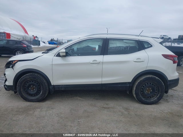 JN1BJ1BW5MW446230 Nissan Rogue Sport Sv