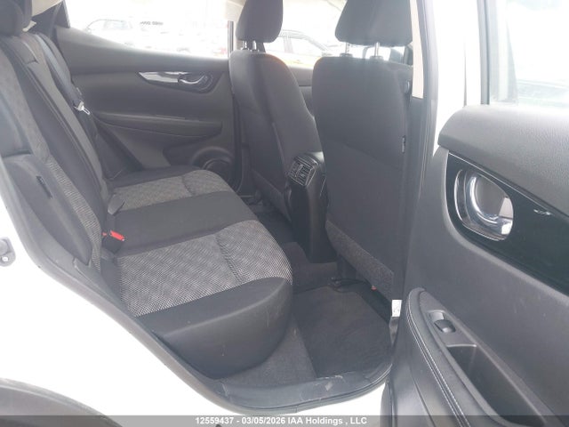 JN1BJ1BW5MW446230 Nissan Rogue Sport Sv