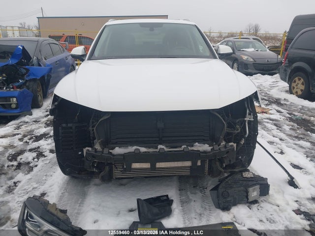 Audi Q5 2.0t Technik 2018 WA1CNAFY6J2187567 Image 13