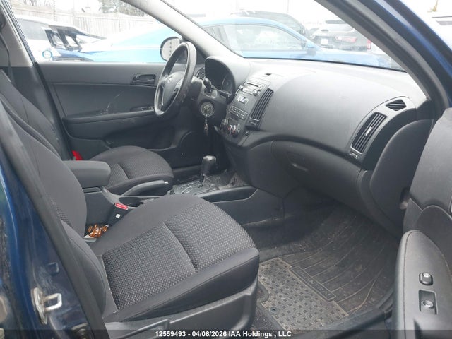 Продаж на аукціоні авто 2011 Hyundai Elantra Touring Gls, vin: KMHDB8AE2BU099674, номер лоту: 12559493