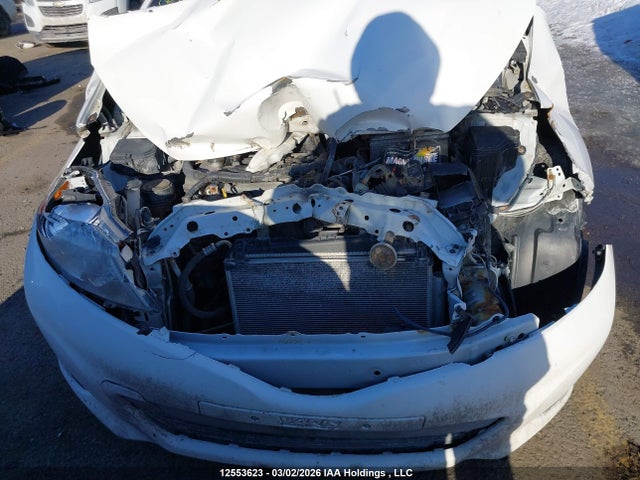Toyota YARIS LE 2014 VNKKTUD31EA013795 Image 6