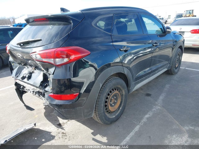 2018 Hyundai Tucson Se 2.0l მანქანა იყიდება აუქციონზე, vin: KM8J33A48JU795867, აუქციონის ნომერი: 12559504
