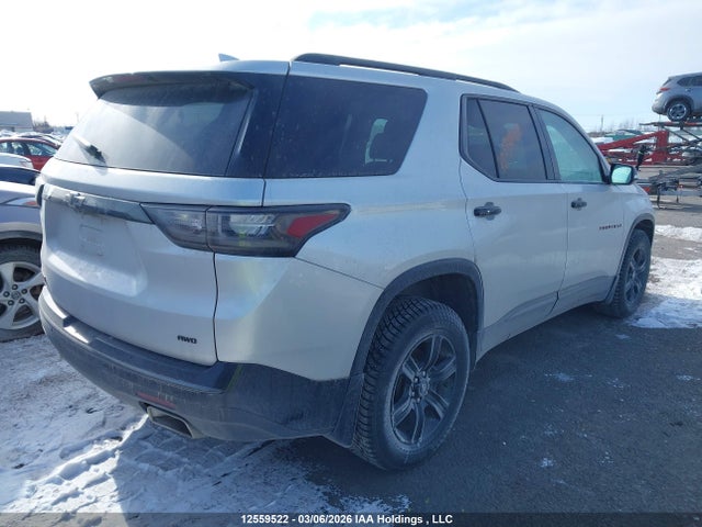 1GNEVJKW3JJ273919 Chevrolet Traverse Premier