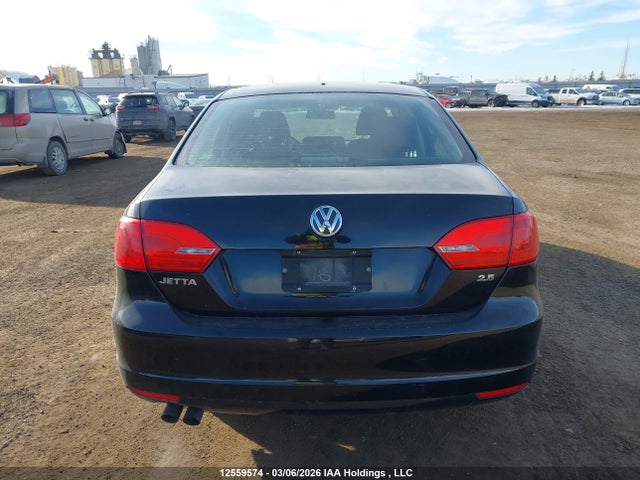 2013 Volkswagen Jetta Se მანქანა იყიდება აუქციონზე, vin: 3VWDX7AJ2DM399345, აუქციონის ნომერი: 12559574