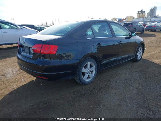2013 Volkswagen Jetta Se მანქანა იყიდება აუქციონზე, vin: 3VWDX7AJ2DM399345, აუქციონის ნომერი: 12559574