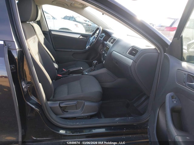 2013 Volkswagen Jetta Se მანქანა იყიდება აუქციონზე, vin: 3VWDX7AJ2DM399345, აუქციონის ნომერი: 12559574