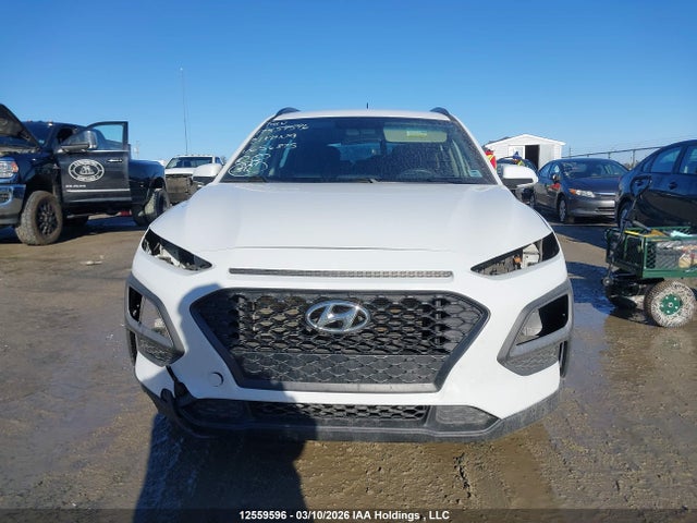 12559596 :رقم المزاد ، KM8K12AA5MU656875 vin ، 2021 Hyundai Kona Se مزاد بيع
