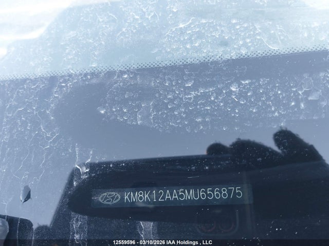 12559596 :رقم المزاد ، KM8K12AA5MU656875 vin ، 2021 Hyundai Kona Se مزاد بيع