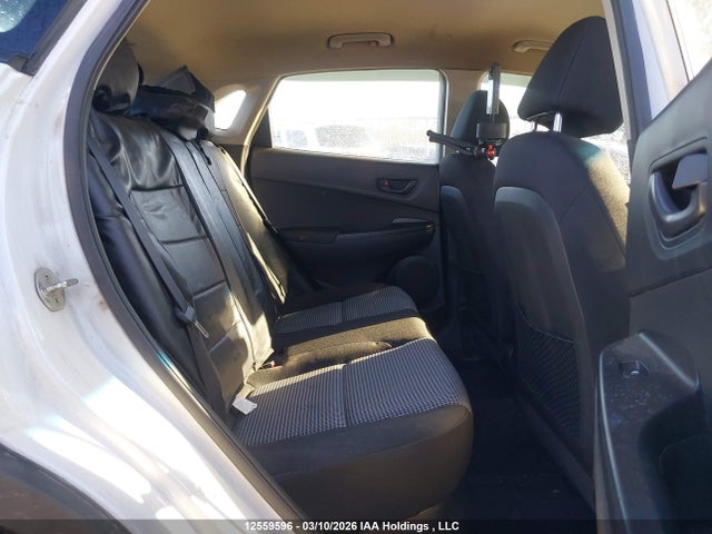 12559596 :رقم المزاد ، KM8K12AA5MU656875 vin ، 2021 Hyundai Kona Se مزاد بيع