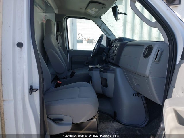 Продаж на аукціоні авто 2025 Ford Econoline E450 Super Duty Cutaway Van, vin: 1FDXE4FN8SDD11323, номер лоту: 12559602