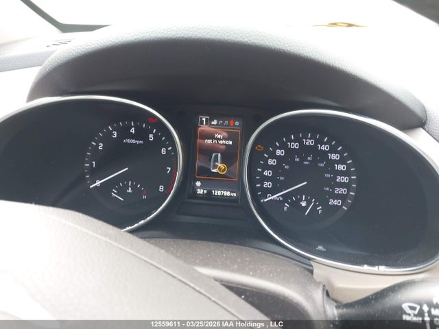 KM8SNDHF2HU204017 Hyundai Santa Fe Se/limited