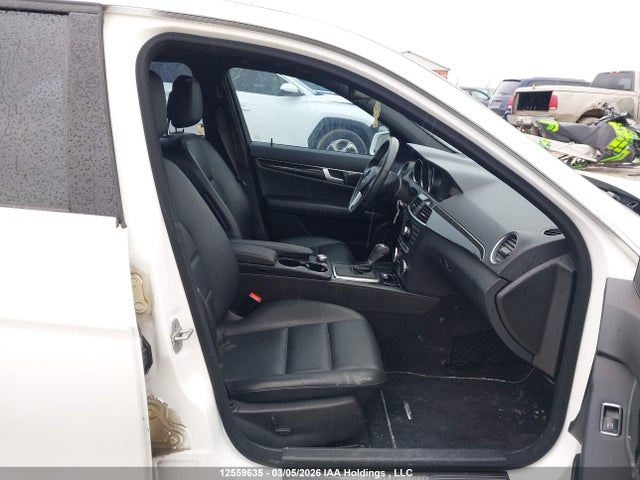 Продажа на аукционе авто 2014 Mercedes-benz C 300 4matic, vin: WDDGF8ABXEA912993, номер лота: 12559635