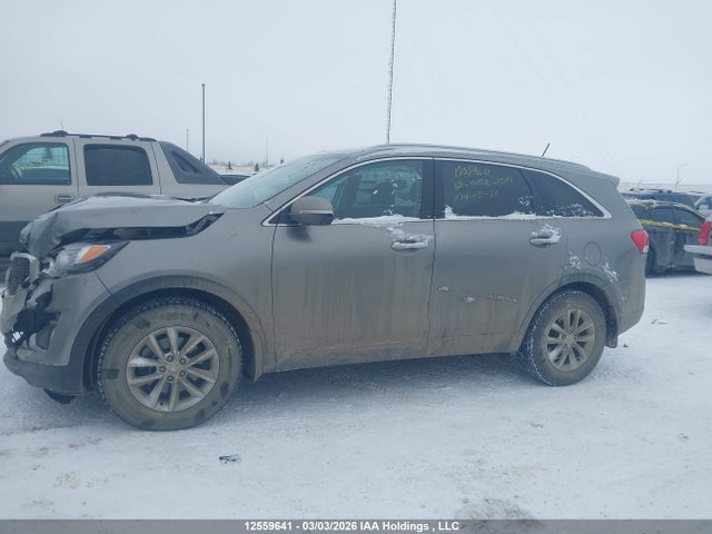 2018 Kia Sorento 2.4l Lx მანქანა იყიდება აუქციონზე, vin: 5XYPG4A35JG359642, აუქციონის ნომერი: 12559641