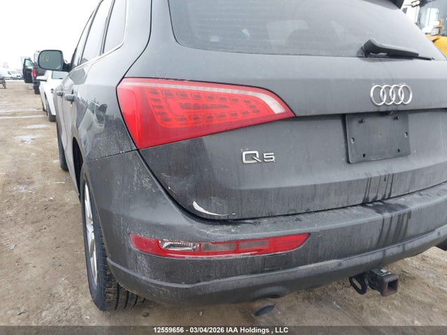 Продажа на аукционе авто 2011 Audi Q5 2.0t Premium Plus, vin: WA1VFCFP7BA084075, номер лота: 12559656