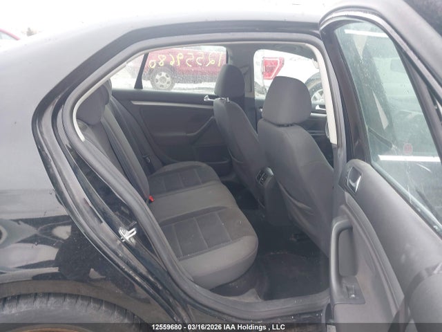 12559680 :رقم المزاد ، 3VWJM31K68M195697 vin ، 2008 Volkswagen Jetta 2.5l مزاد بيع