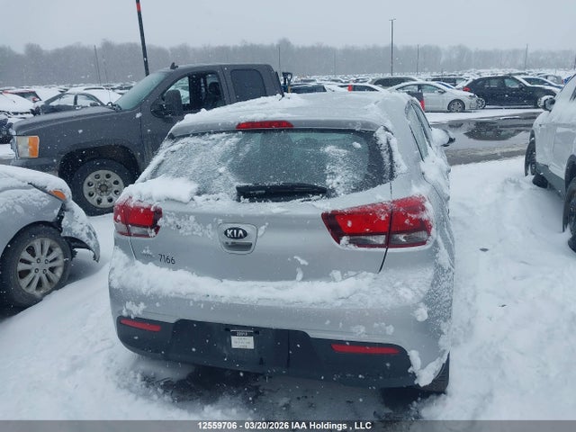 3KPA25AD1NE479928 KIA Rio