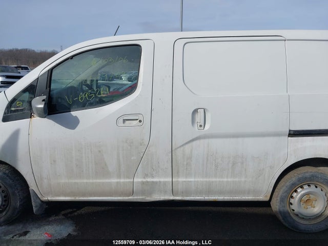 2013 Nissan Nv200 მანქანა იყიდება აუქციონზე, vin: 3N6CM0KN7DK695261, აუქციონის ნომერი: 12559709