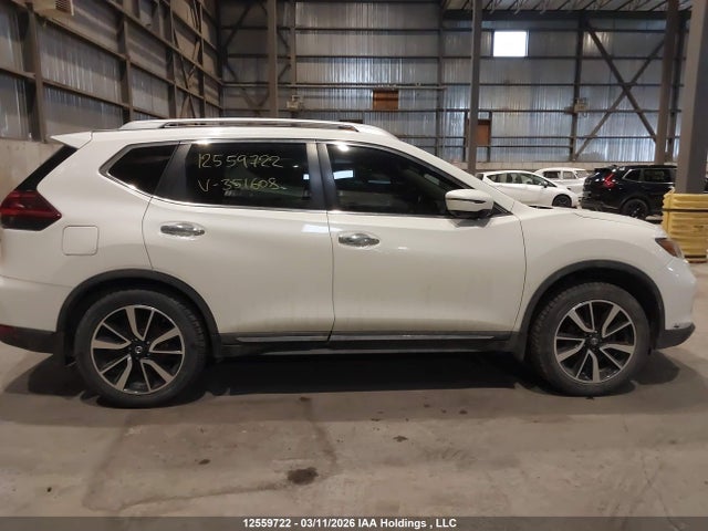 JN8AT2MV6JW351608 Nissan Rogue
