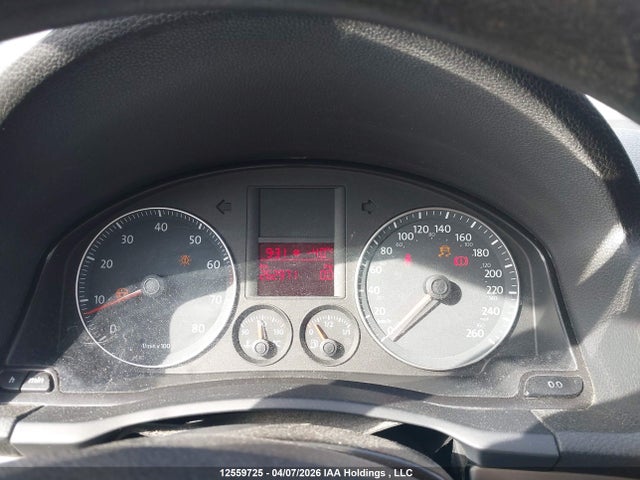 12559725 :رقم المزاد ، WVWCA71K18W117243 vin ، 2008 Volkswagen Rabbit مزاد بيع