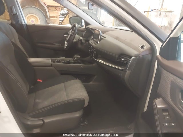 Продажа на аукционе авто 2022 Nissan Rogue Sv, vin: JN8BT3BBXNW331886, номер лота: 12559732