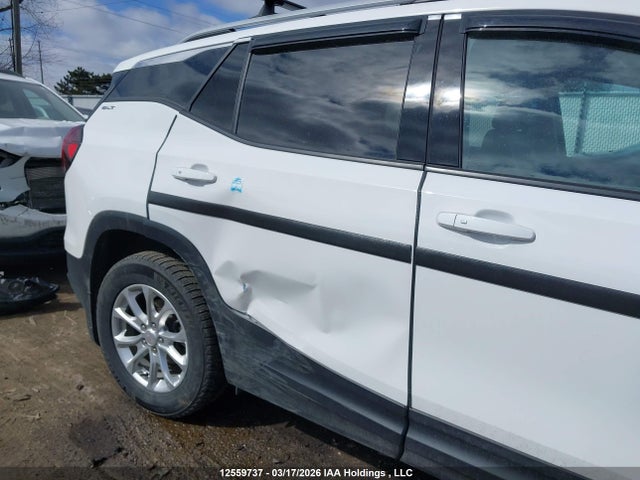 3GKALVEV1NL224762 GMC Terrain Slt