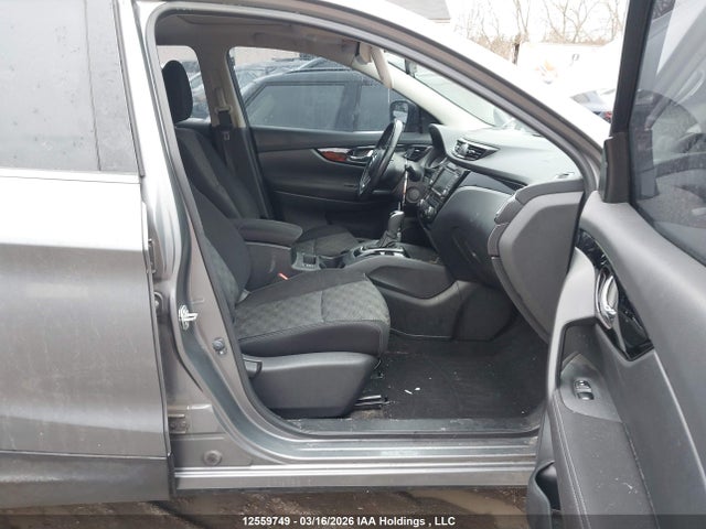 JN1BJ1CP0KW211173 Nissan Rogue Sport S/sv/sl