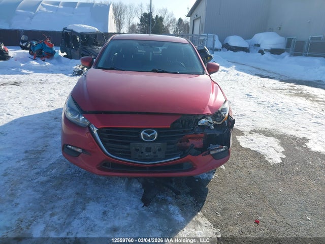 3MZBN1T78HM144149 Mazda Mazda3 Se