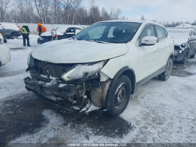 JN1BJ1CR3JW261470 Nissan Qashqai S/sl/sv