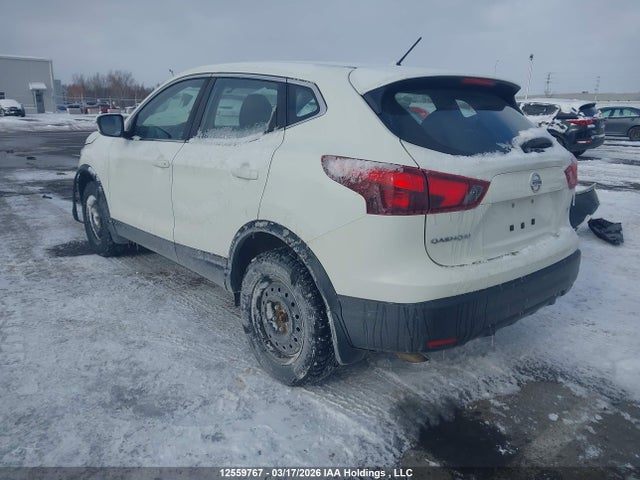 JN1BJ1CR3JW261470 Nissan Qashqai S/sl/sv