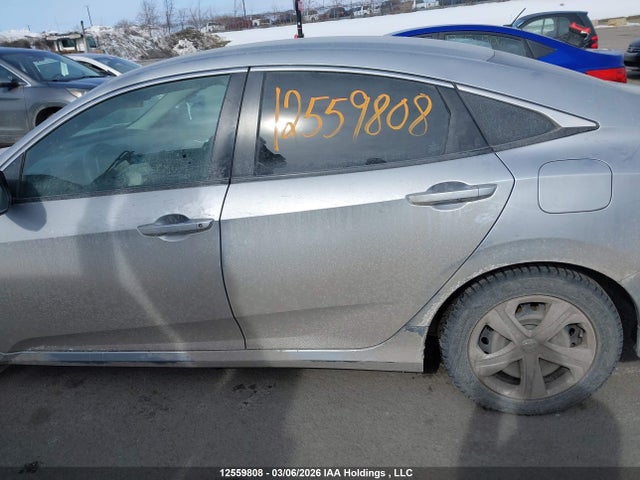 2HGFC2F57JH033866 Honda Civic