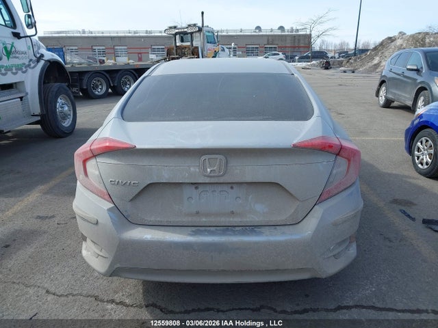 2HGFC2F57JH033866 Honda Civic