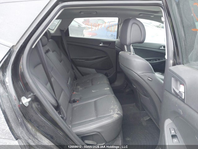 KM8J3CA42HU508999 Hyundai TUCSON SE