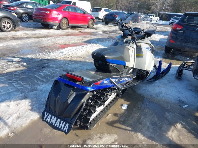 12559823 :رقم المزاد ، 4UF8MB200JT000279 vin ، 2018 Yamaha Side Winder مزاد بيع