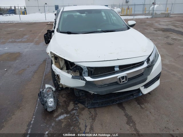 Продажа на аукционе авто 2016 Honda Civic Lx, vin: 2HGFC2F5XGH014270, номер лота: 12559848