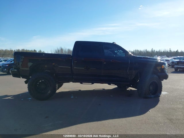 3C6UR5DL1KG577327 RAM 2500 Big Horn