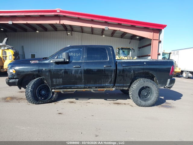 3C6UR5DL1KG577327 RAM 2500 Big Horn