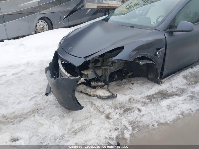 5YJYGDEF0LF034612 Tesla Model Y Long Range/performance