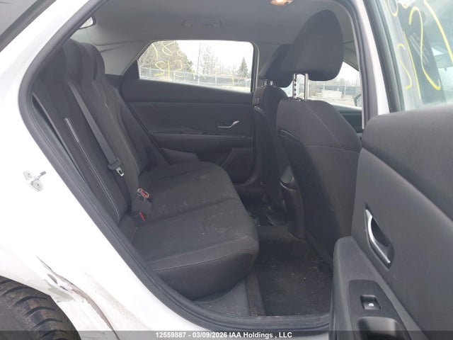 Продажа на аукционе авто 2021 Hyundai Elantra Preferred Ivt, vin: KMHLM4AGXMU137512, номер лота: 12559887